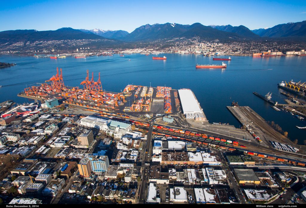 Port of Vancouver container traffic dips in 2022 Maritime