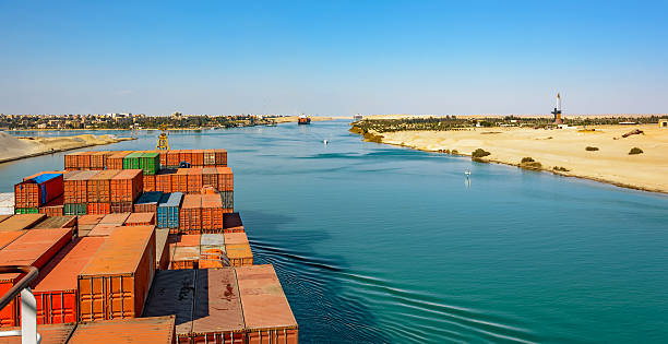 Fret maritime : un contournement prolongé du Une crise imminente dans la  chaîne d'approvisionnement en raison des détours prolongés autour du canal  de Suez déclenchera-t-il une nouvelle crise de la chaîne  d'approvisionnement ?